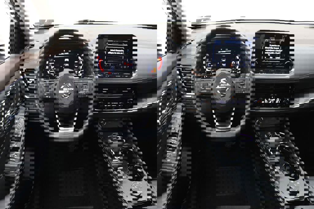 Used 2023 Nissan Rogue Platinum w/ Platinum Premium Package image 13