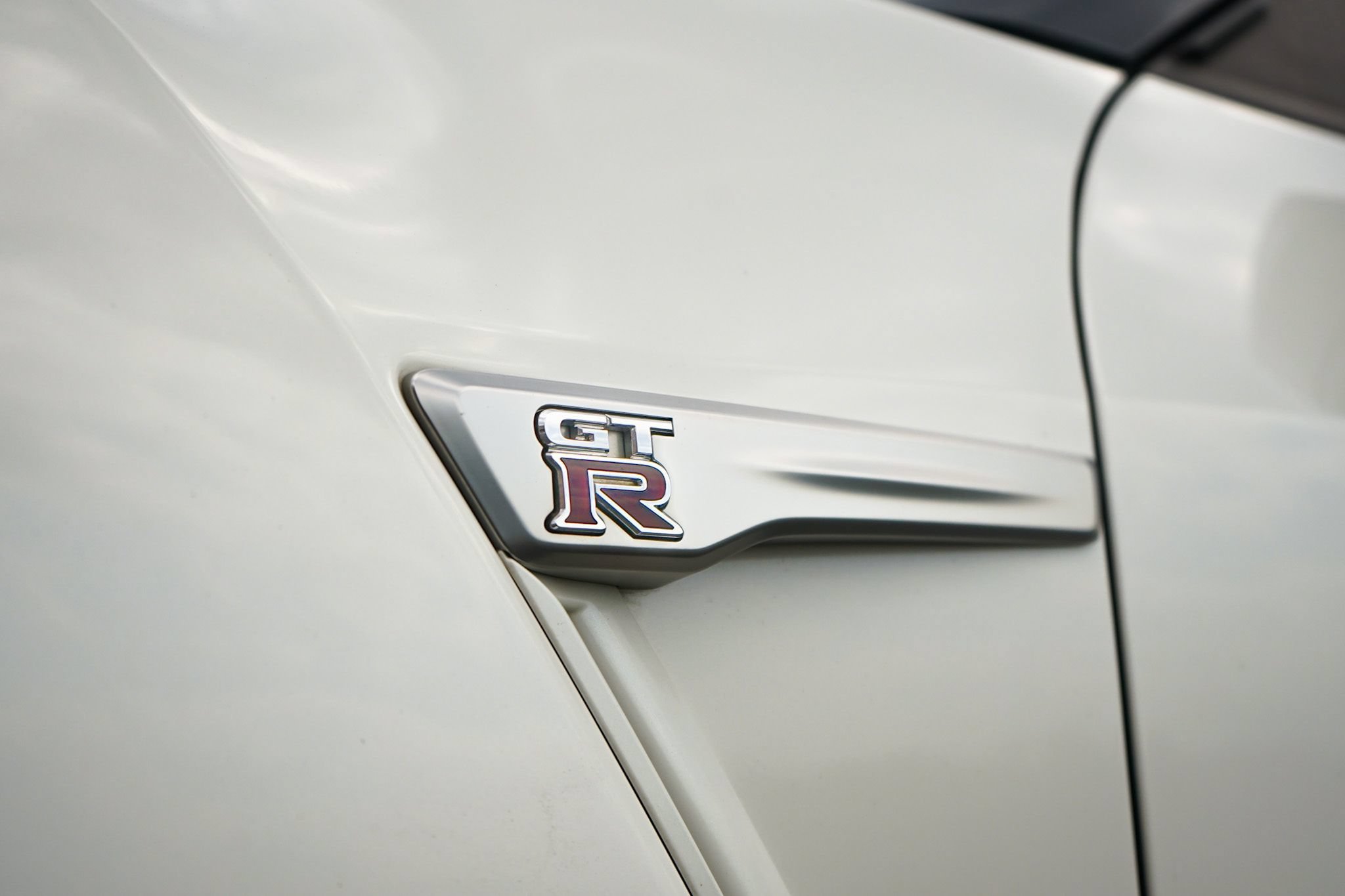 Used 2020 Nissan GT-R Premium AWD/4WD image 11