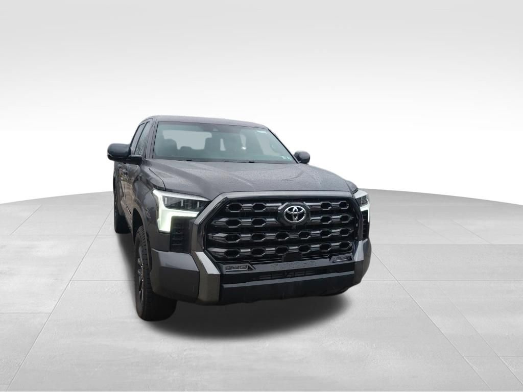 Used 2023 Toyota Tundra Platinum video 2