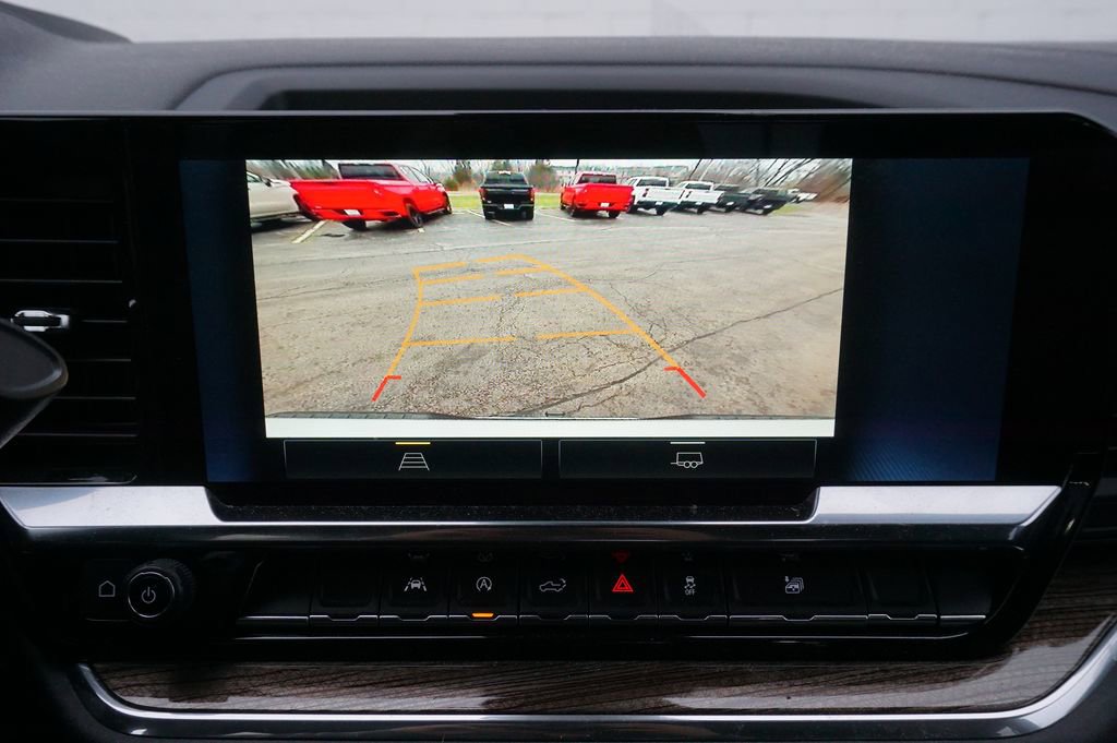 Used 2024 Chevrolet Silverado 1500 LT image 15