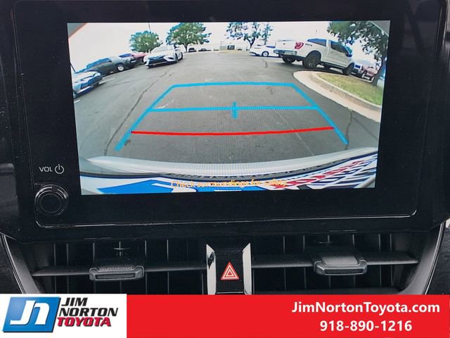 Used 2024 Toyota Corolla LE FWD image 19