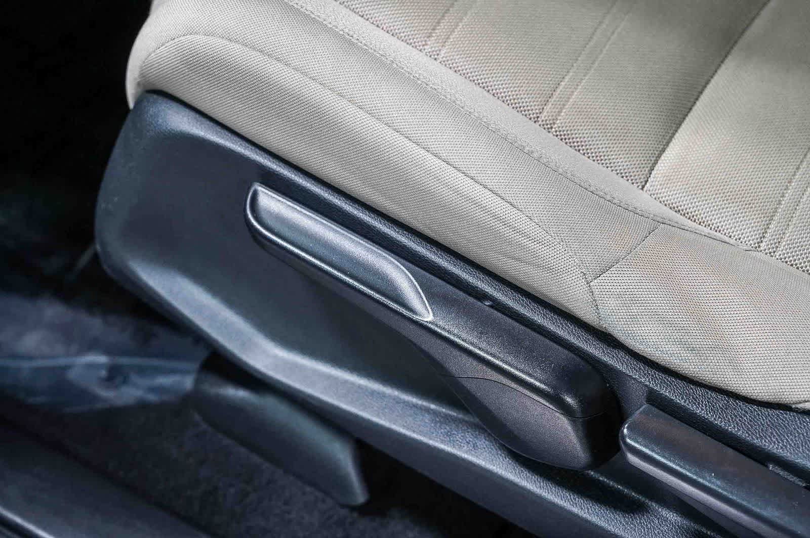 Used 2019 Honda CR-V LX image 22