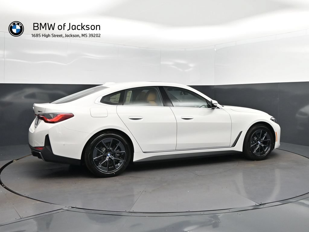 New 2026 BMW i4 eDrive40 w/ Premium Package RWD image 8
