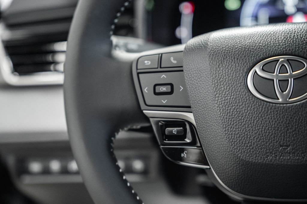 New 2026 Toyota Camry SE image 29