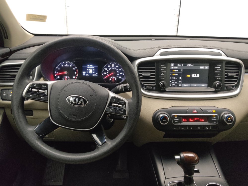 Used 2019 Kia Sorento LX image 22