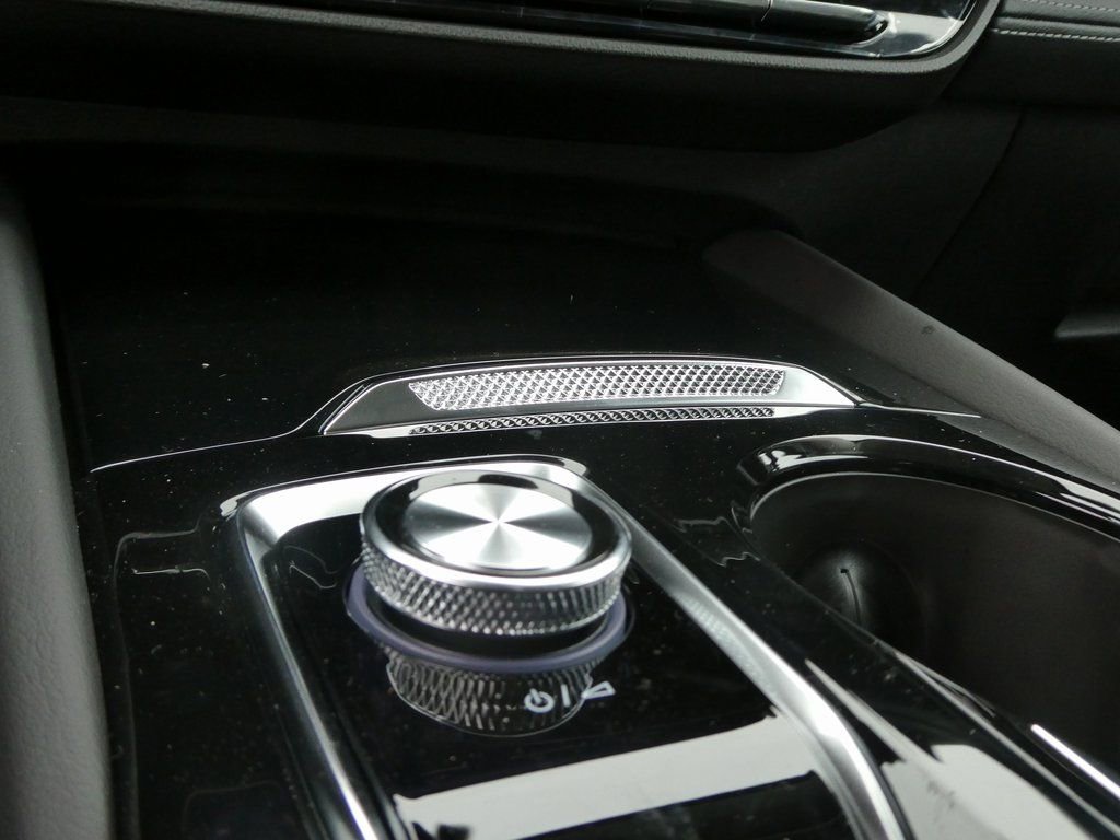 New 2026 Buick Envision Sport Touring AWD/4WD image 13