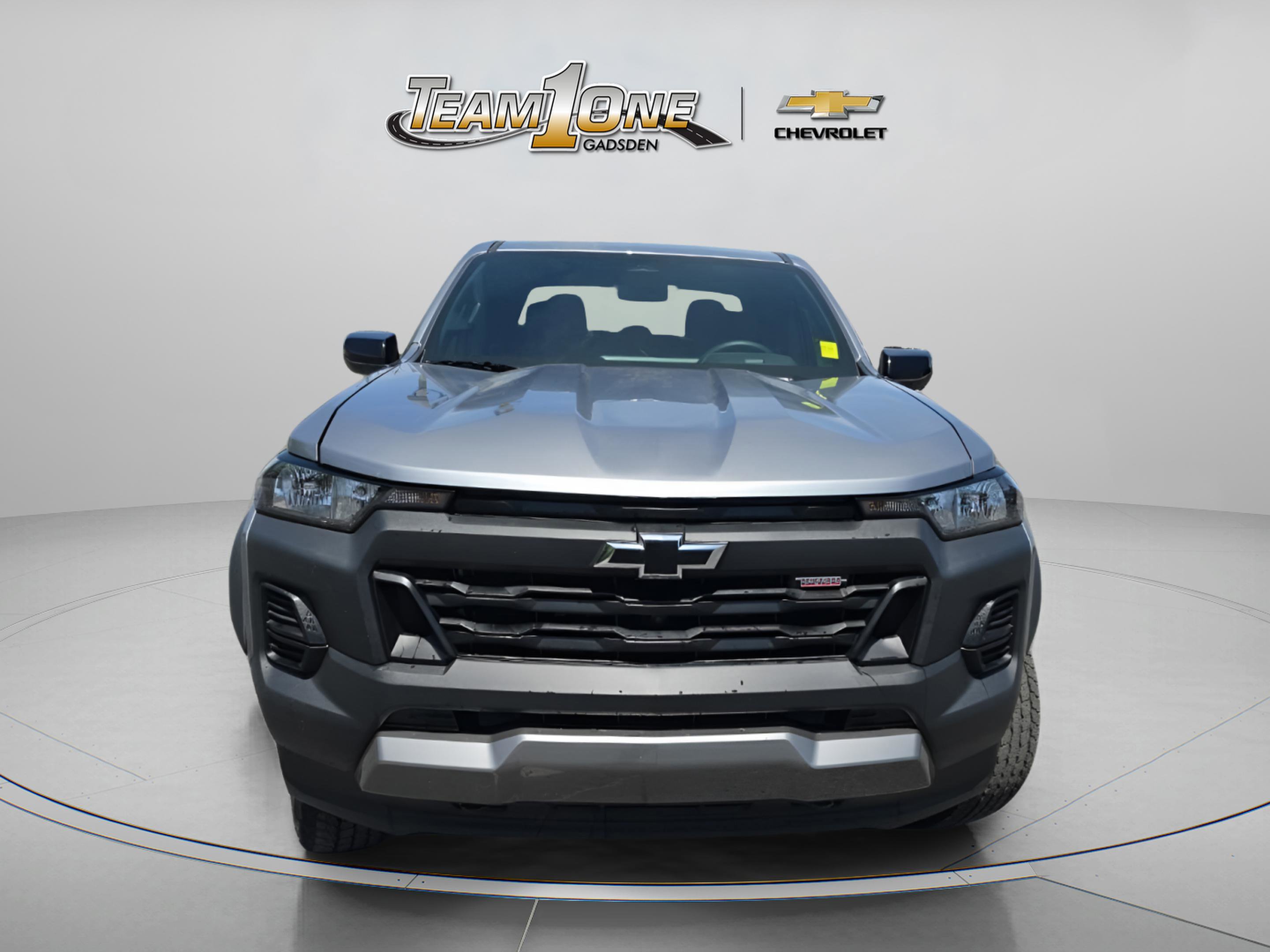 Used 2026 Chevrolet Colorado Trail Boss AWD/4WD image 2