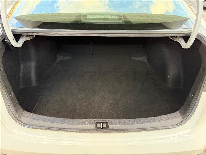 Used 2025 Toyota Corolla LE FWD image 24