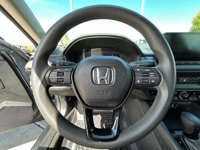 Used 2023 Honda Accord EX image 18