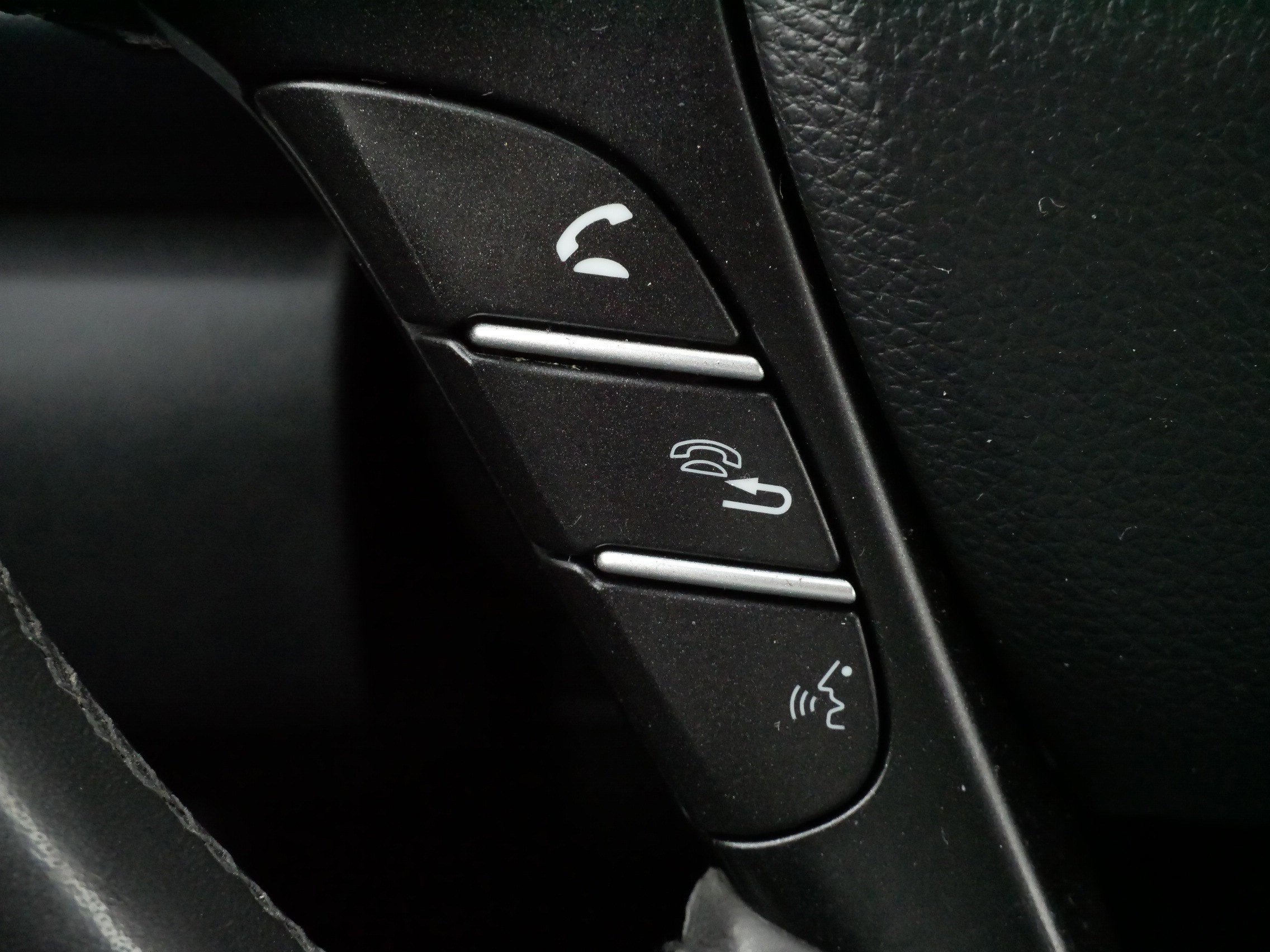 Used 2015 Honda Accord EX-L image 26