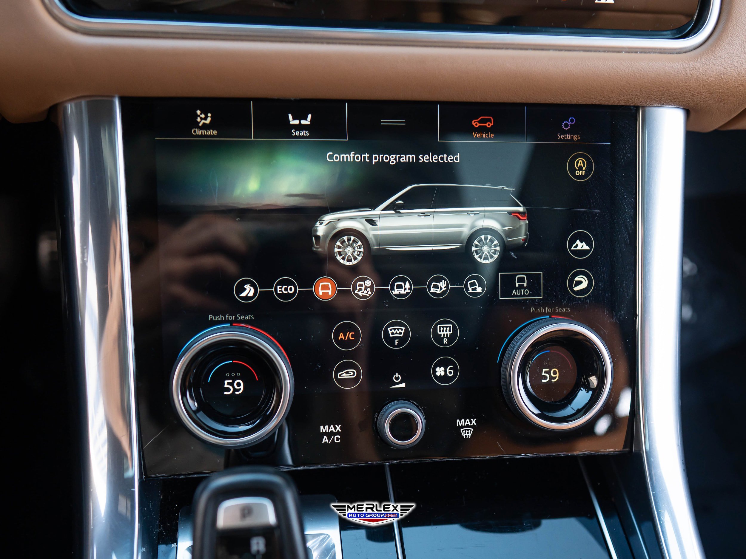 Used 2019 Land Rover Range Rover Sport Supercharged AWD/4WD image 36