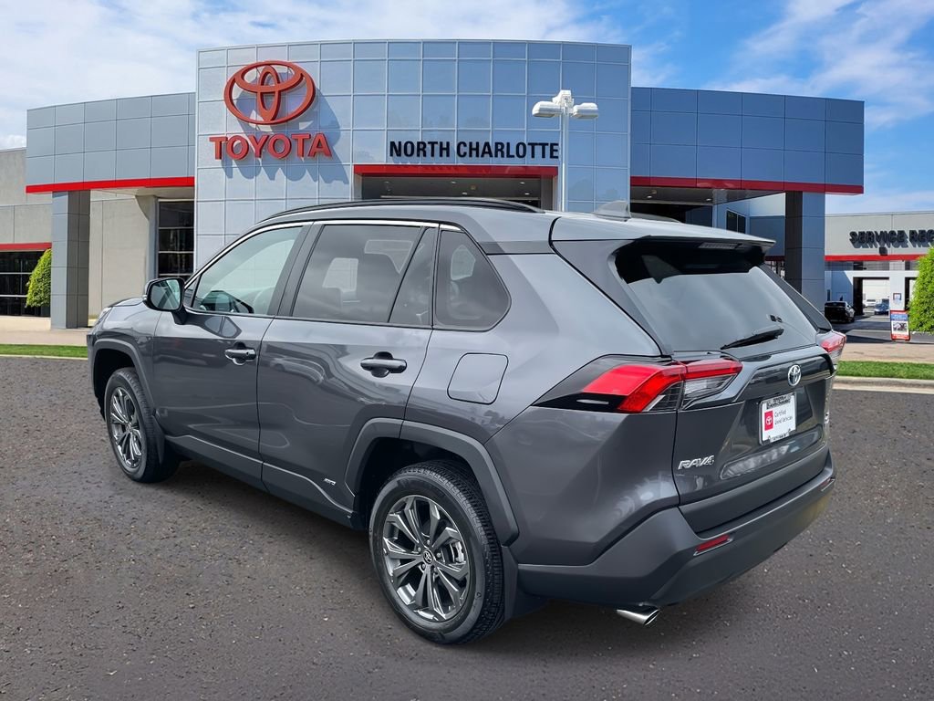 Used 2024 Toyota RAV4 XLE Premium w/ Weather Package image 7