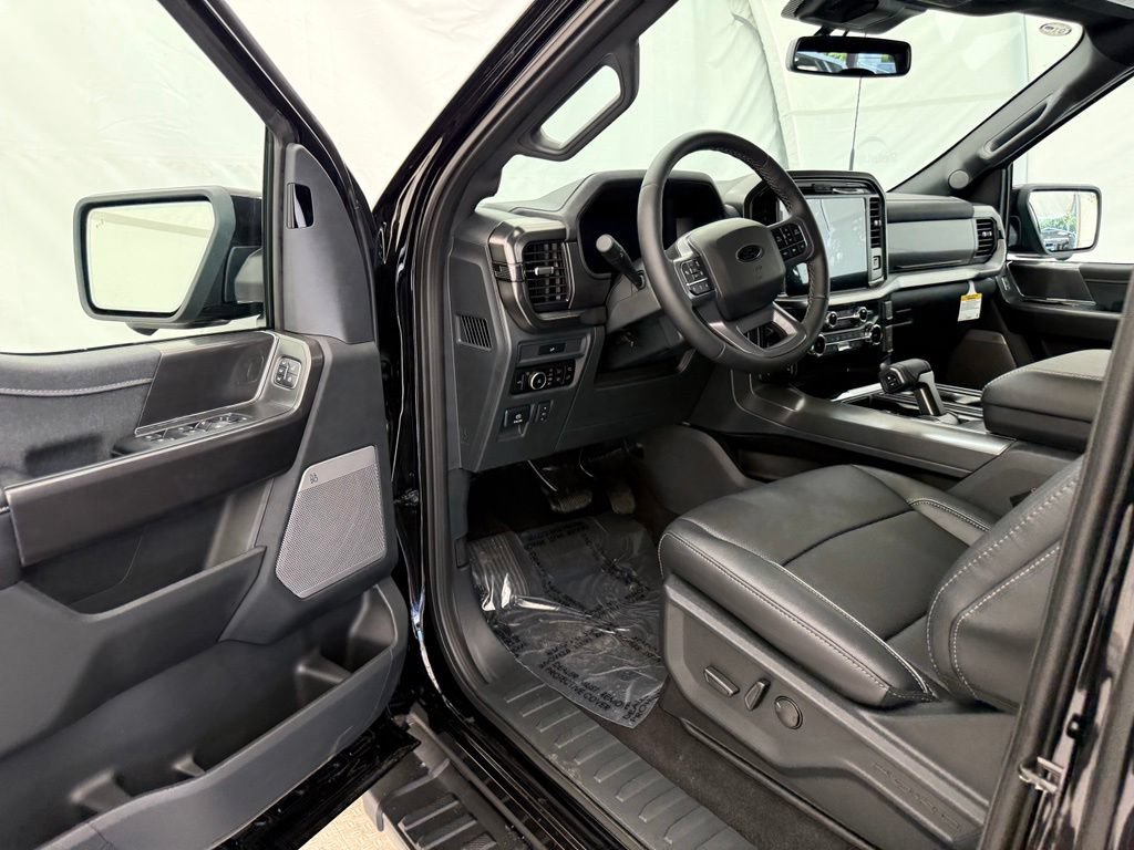 New 2026 Ford F150 Lariat w/ Equipment Group 501A Mid AWD/4WD image 33