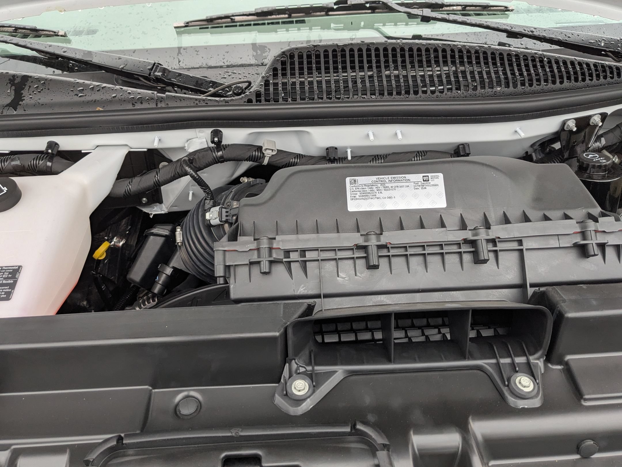 New 2025 GMC Savana 2500 Extended w/ Driver Convenience Package RWD image 24