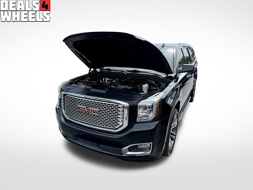 Used 2017 GMC Yukon XL Denali w/ Open Road Package AWD/4WD image 7