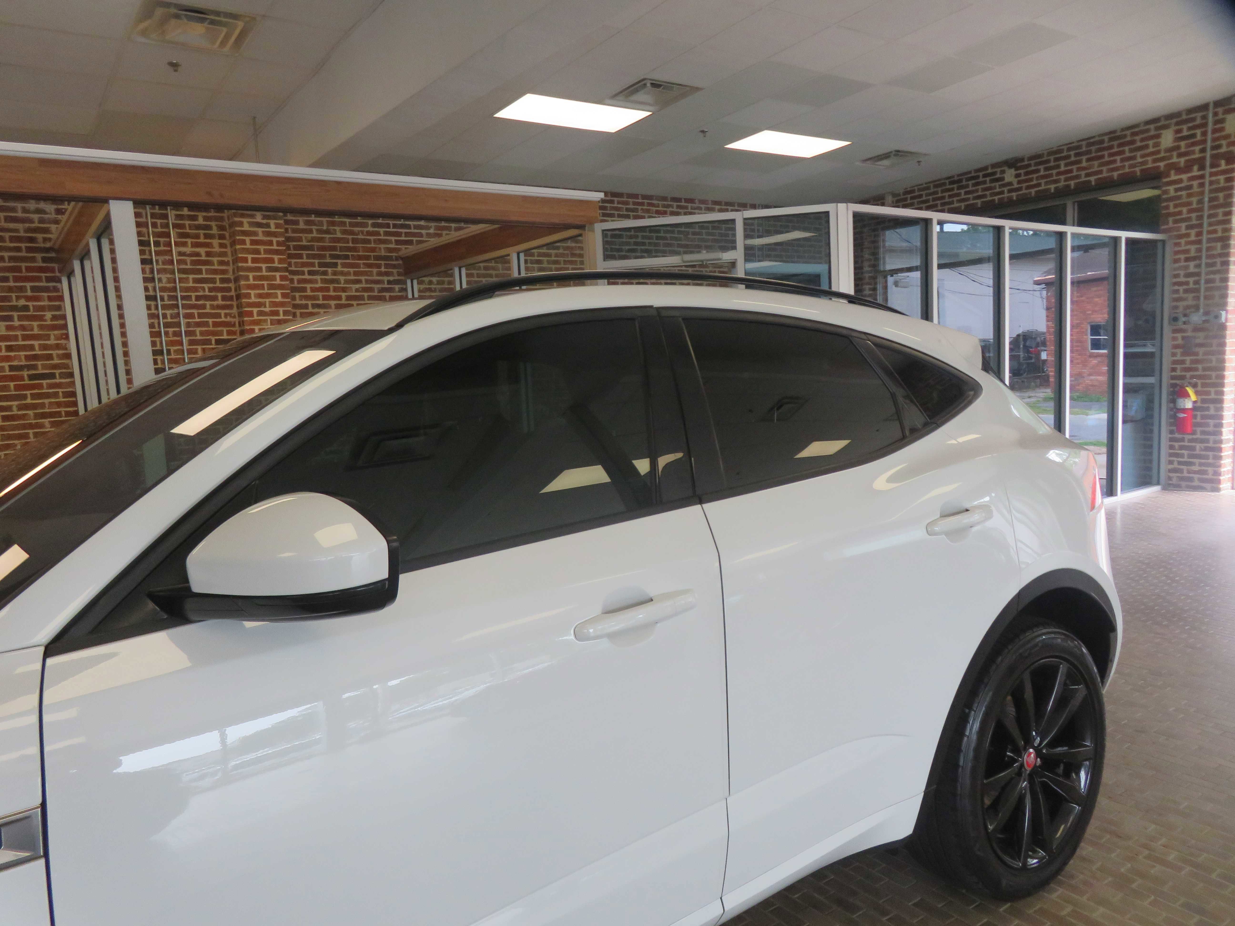 Used 2020 Jaguar E-PACE R-Dynamic SE AWD/4WD image 84