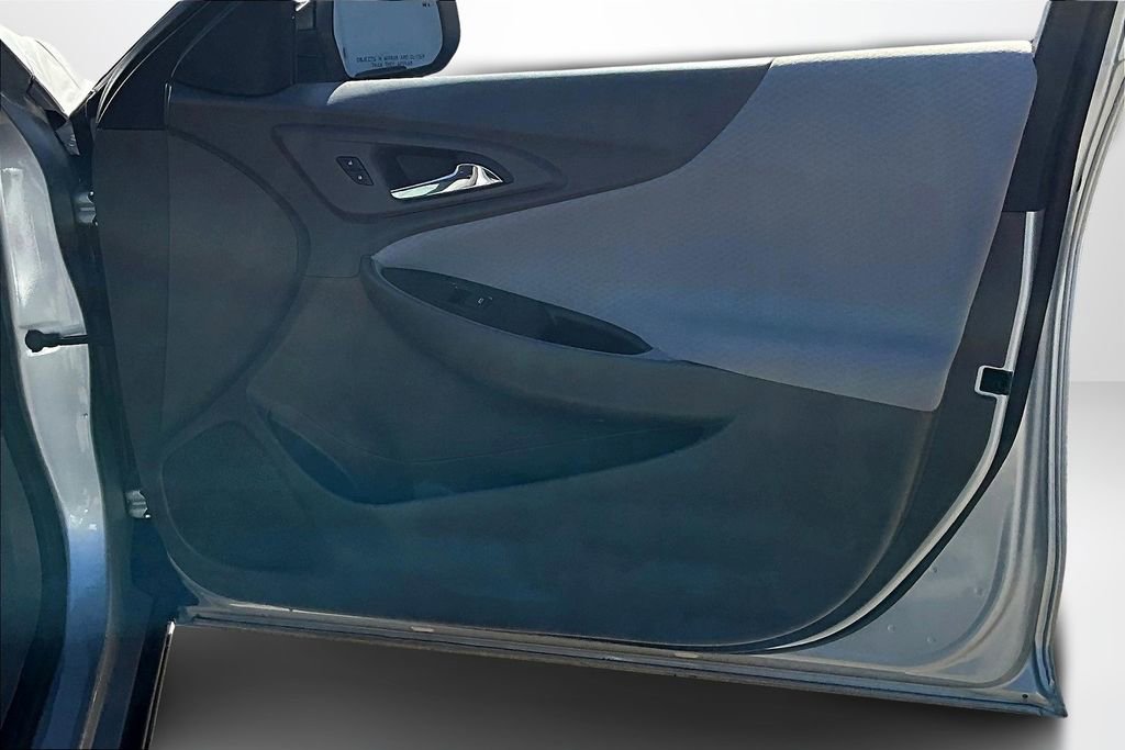 Used 2020 Chevrolet Malibu LT w/ Fleet LT Safety Plus Package image 26