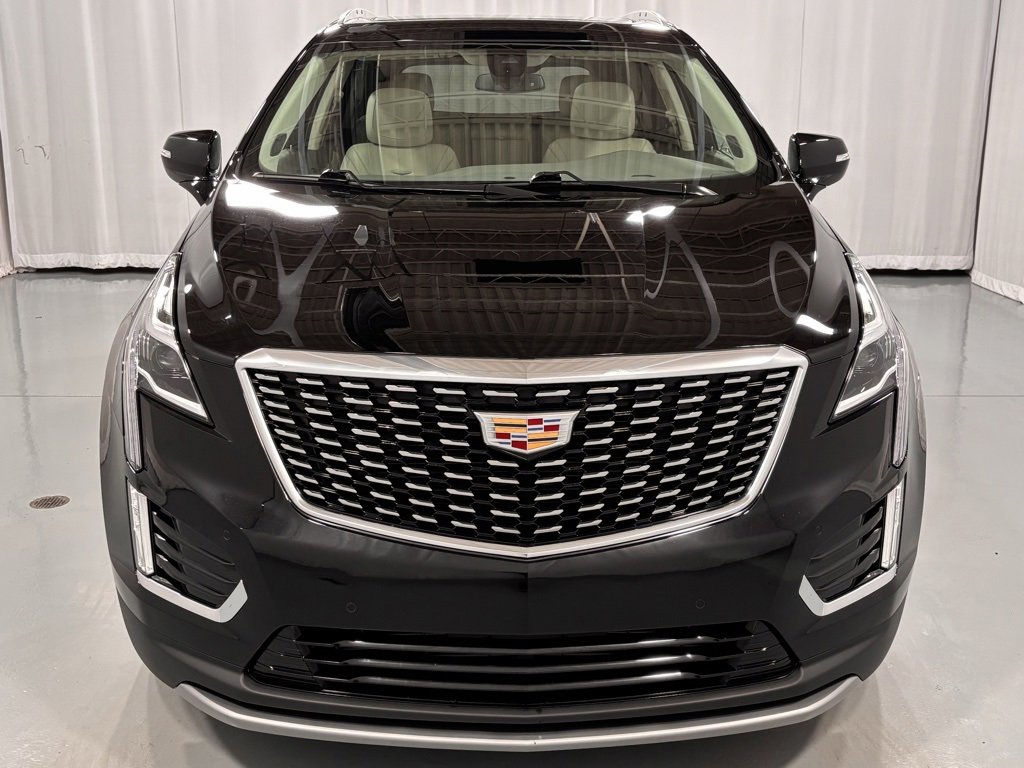Used 2023 Cadillac XT5 Premium Luxury w/ LPO, Floor Liner Package image 3