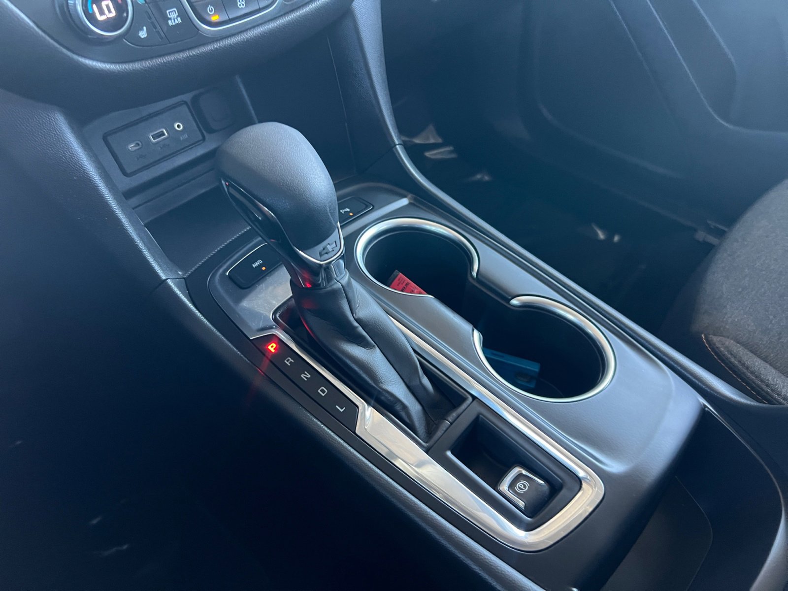 Used 2024 Chevrolet Equinox LT image 17