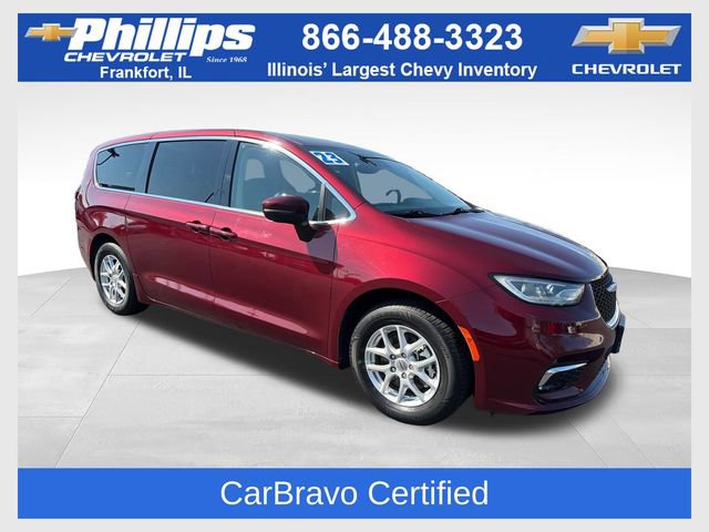 Used 2023 Chrysler Pacifica Touring-L FWD image 1