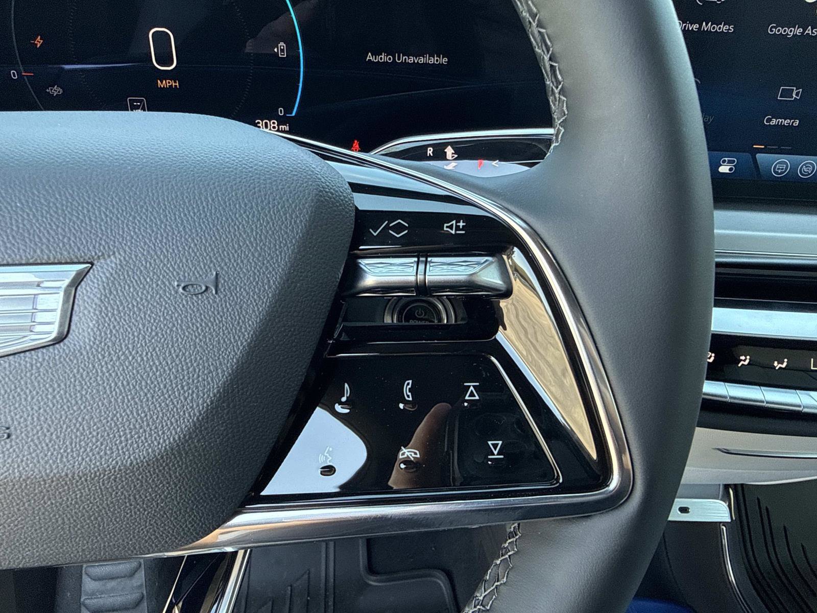 New 2025 Cadillac Lyriq Sport image 32