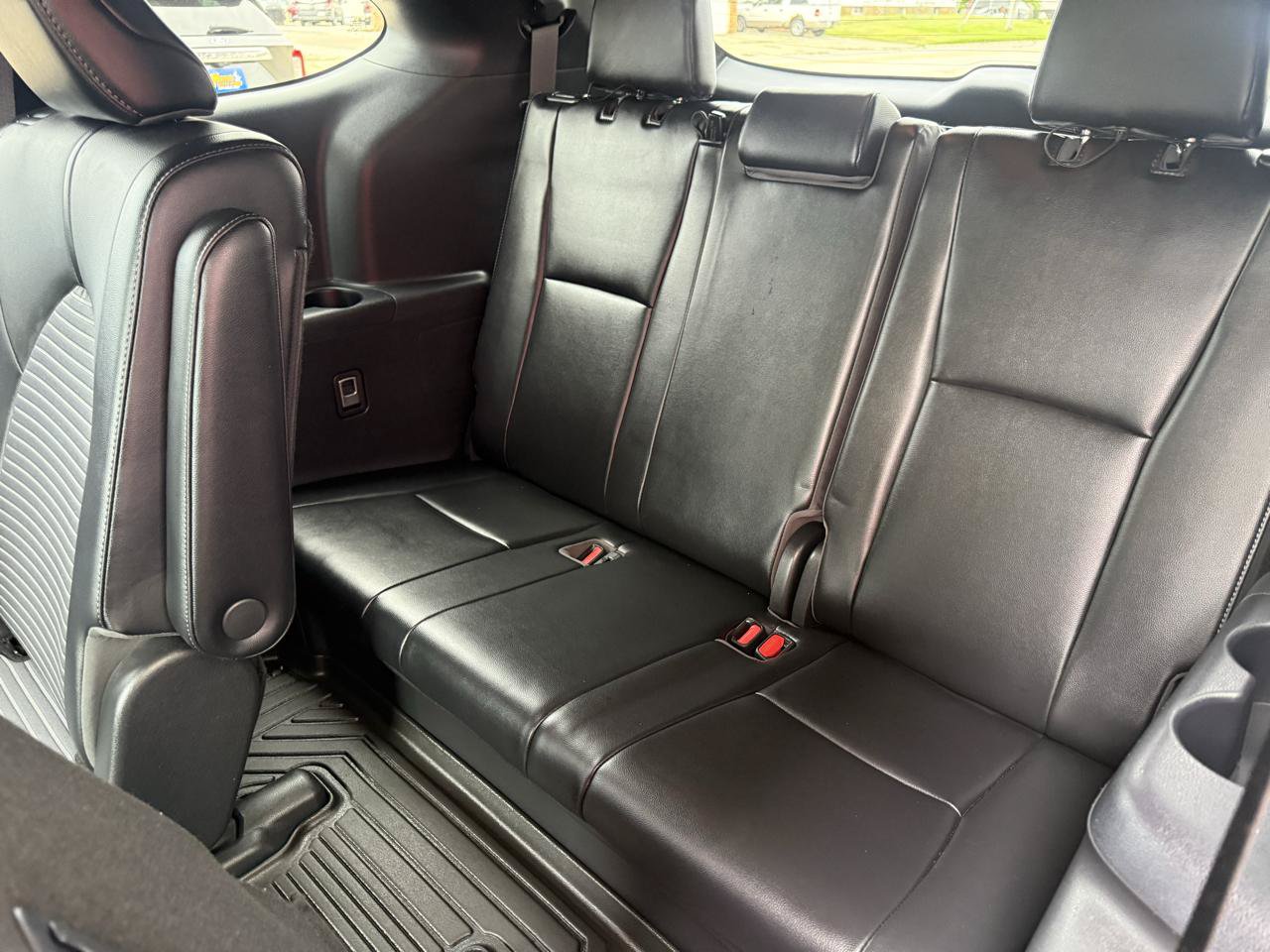 Used 2021 Toyota Highlander XSE AWD/4WD image 25