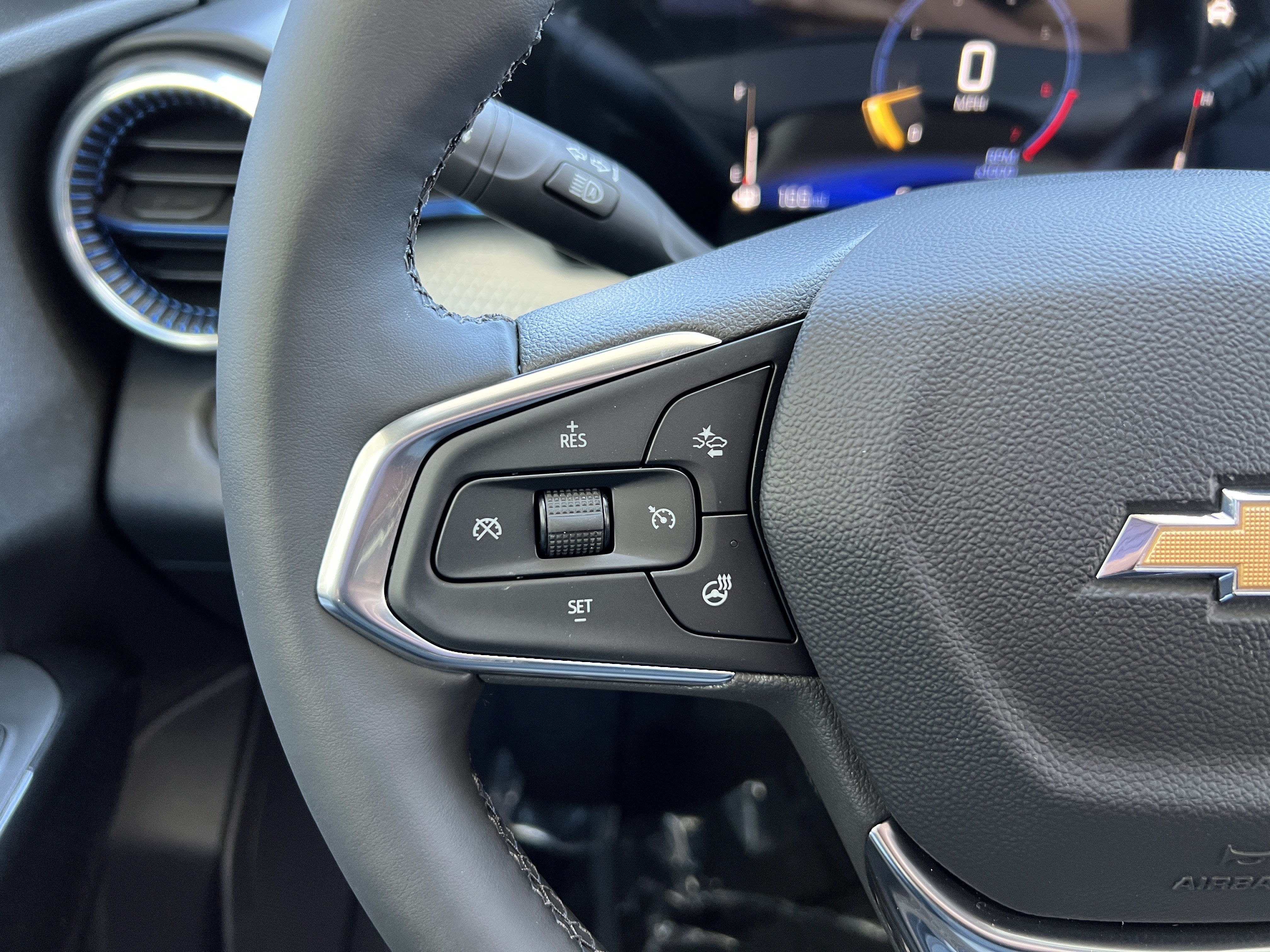 New 2026 Chevrolet Trax LT w/ Driver Confidence Package FWD image 26