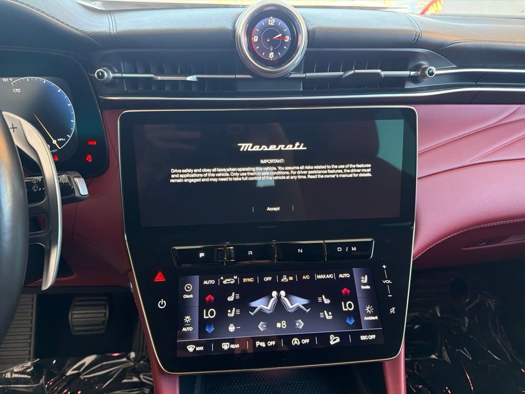 Certified 2023 Maserati Grecale Modena AWD/4WD image 13