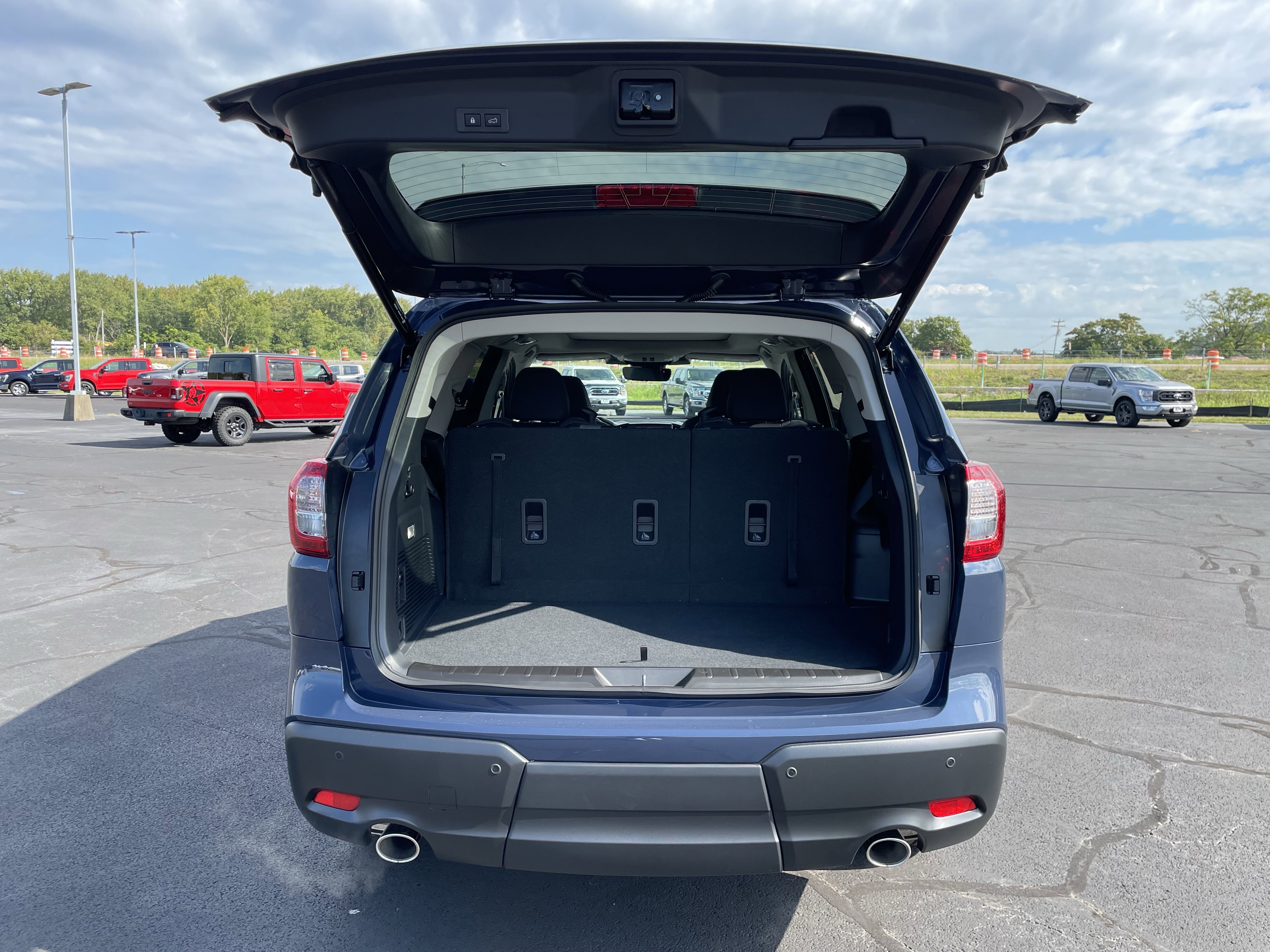 New 2025 Subaru Ascent Onyx Edition image 5