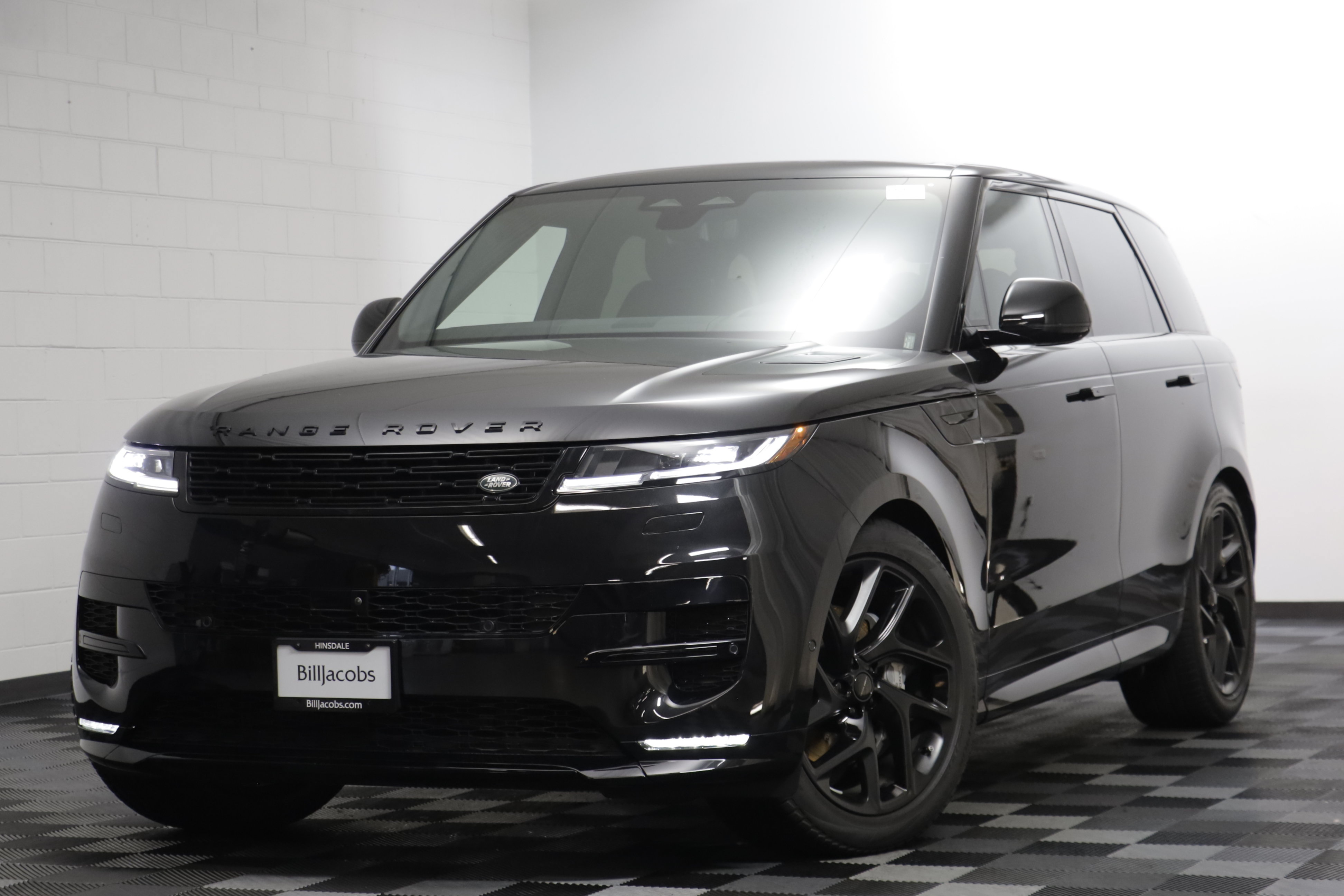Certified 2026 Land Rover Range Rover Sport Dynamic SE AWD/4WD image 1