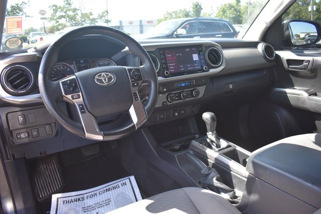Used 2023 Toyota Tacoma SR5 RWD image 17