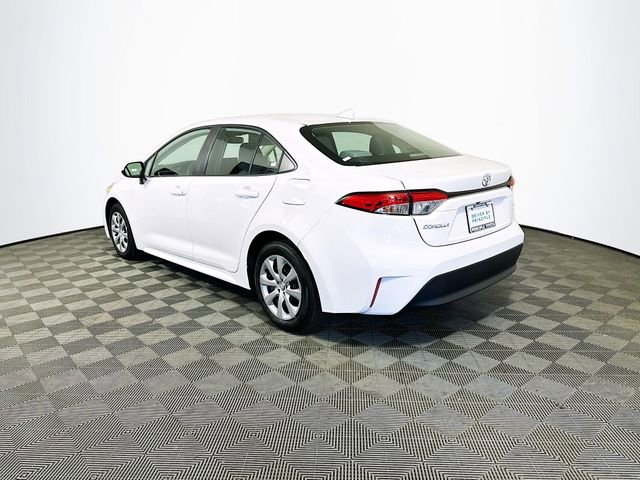 Certified 2025 Toyota Corolla LE image 6