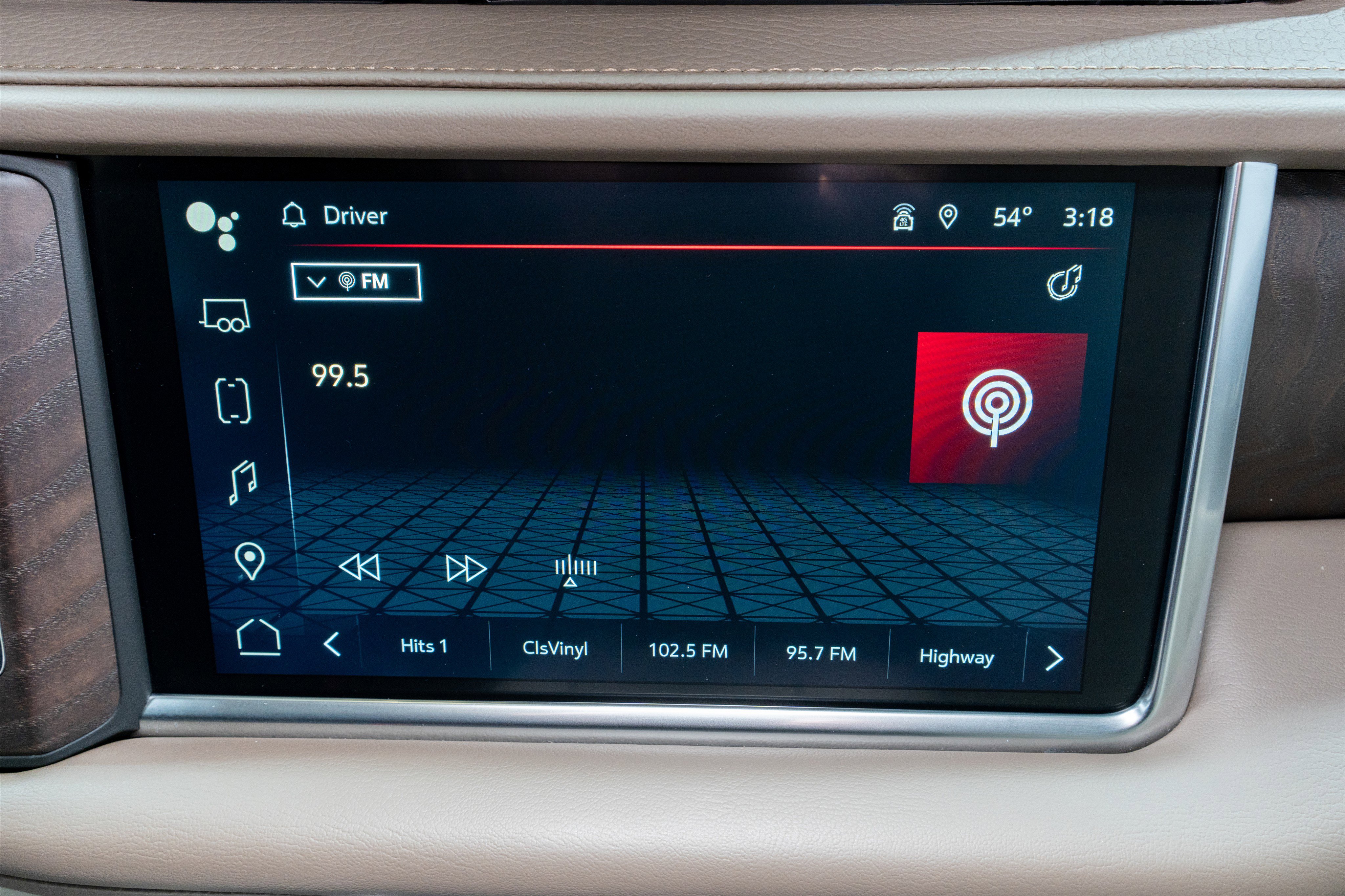 Used 2022 GMC Yukon XL Denali w/ Denali Premium Package image 20