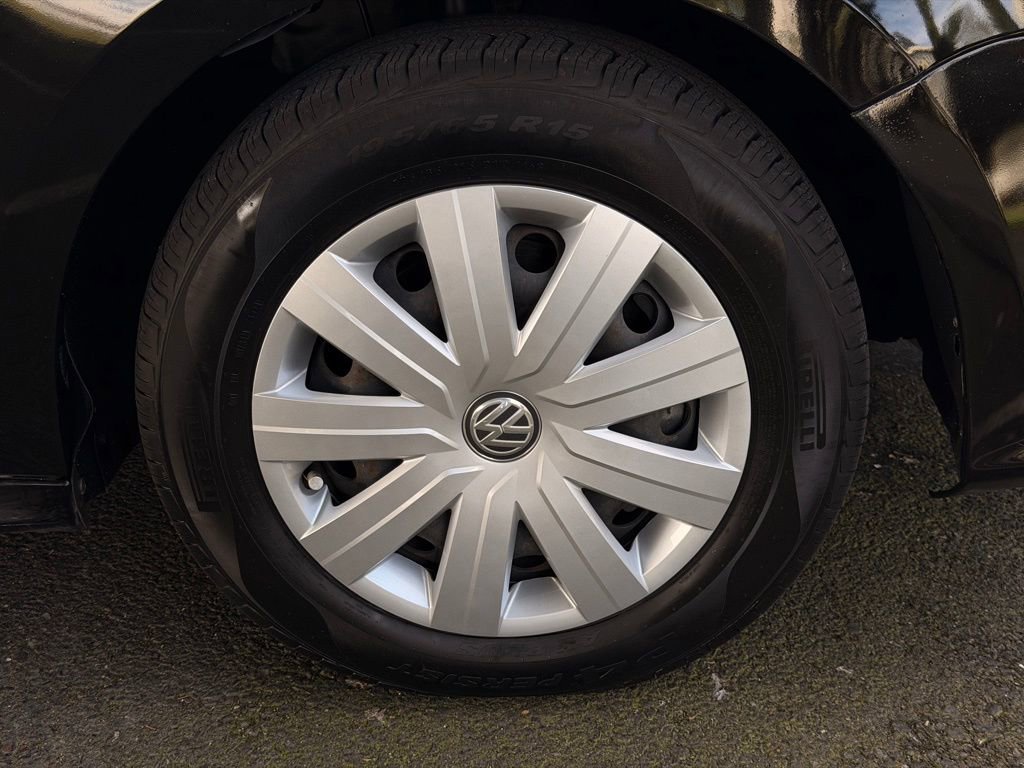 Used 2015 Volkswagen Jetta S image 52