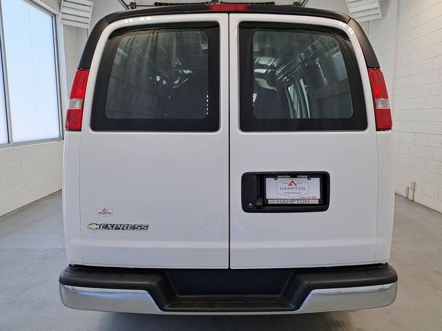 Used 2025 Chevrolet Express 2500 w/ Driver Convenience Package RWD image 6