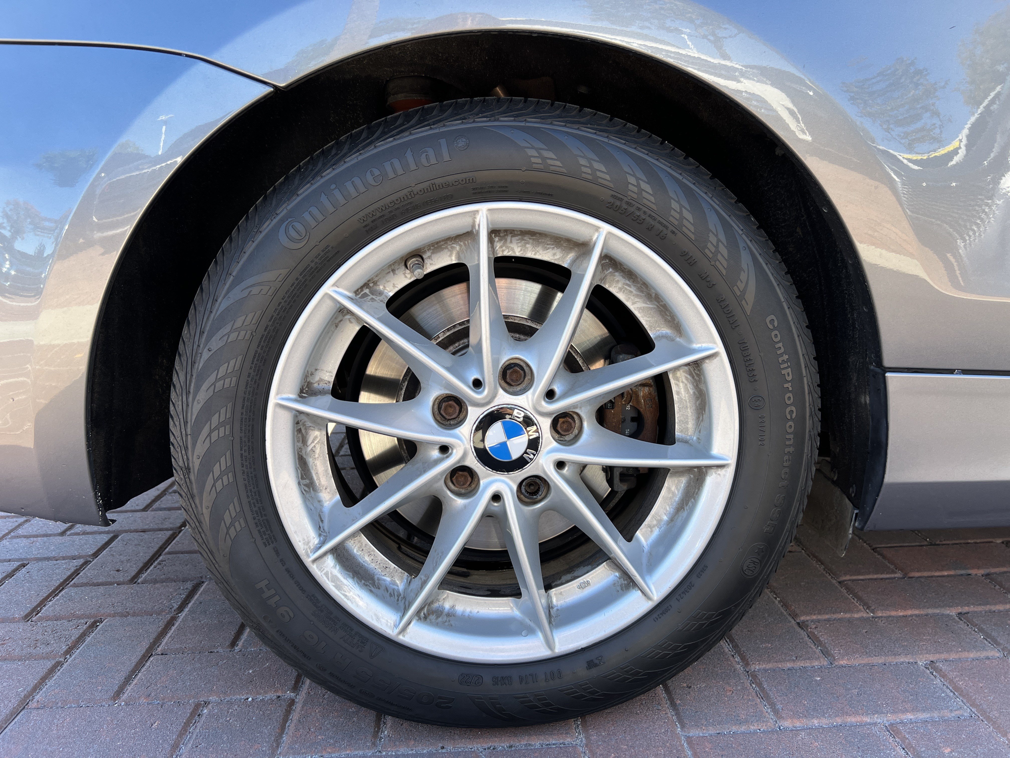 Used 2011 BMW 128i Convertible RWD image 13