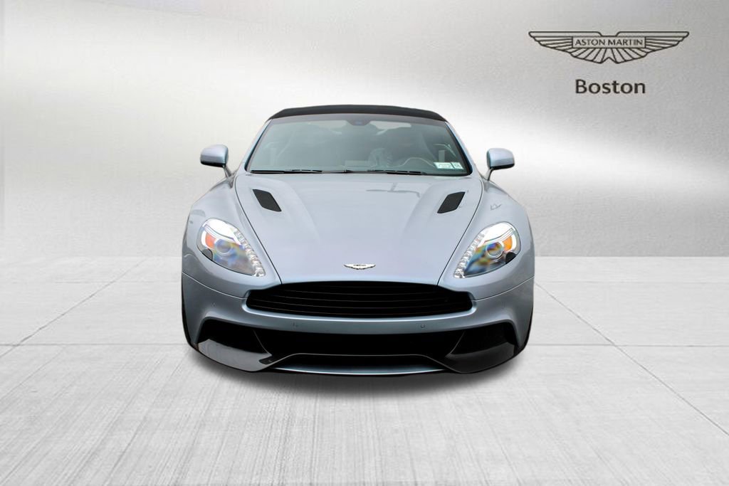 Used 2014 Aston Martin Vanquish Volante RWD image 2