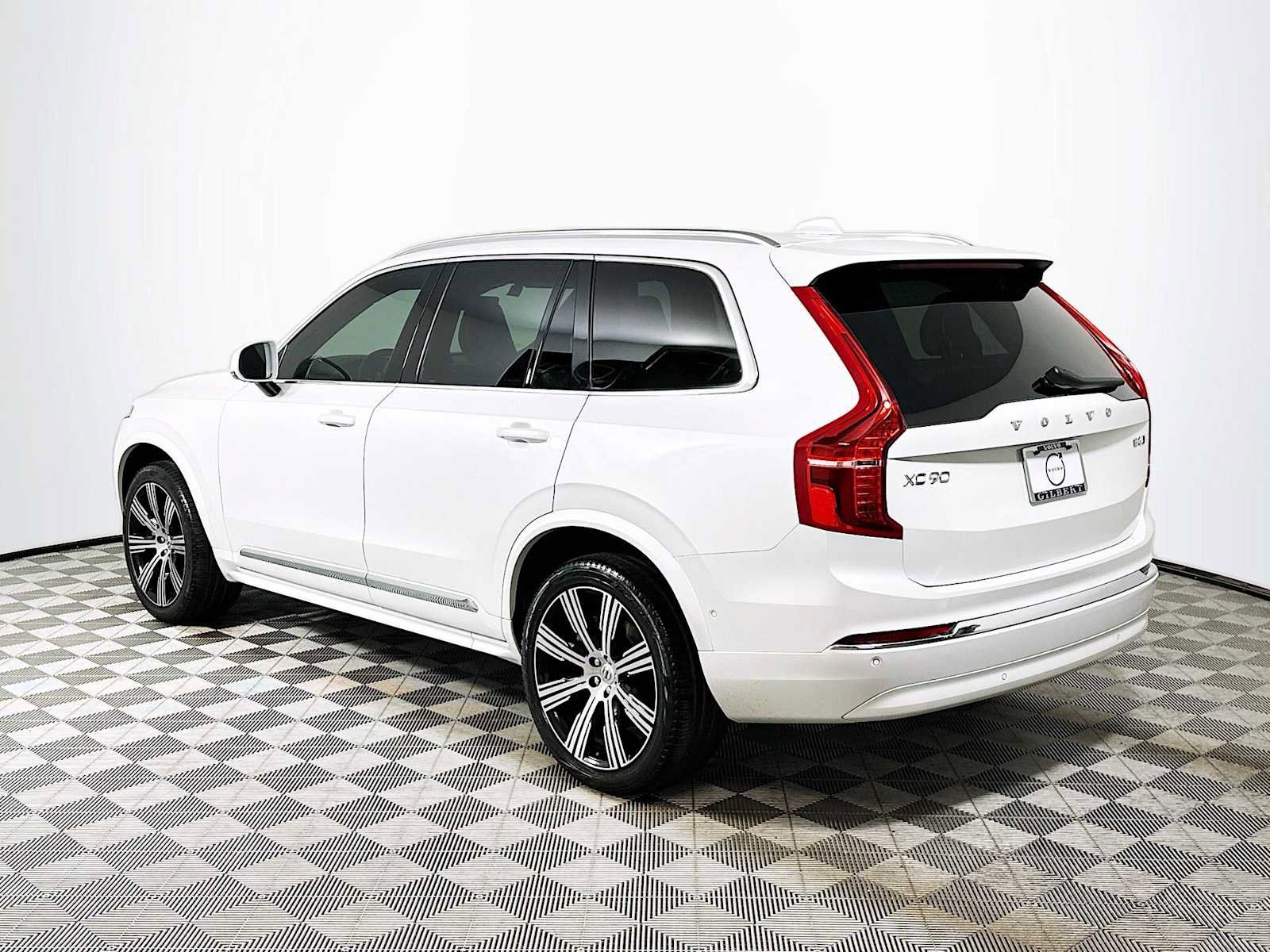 Certified 2023 Volvo XC90 B6 Ultimate image 5