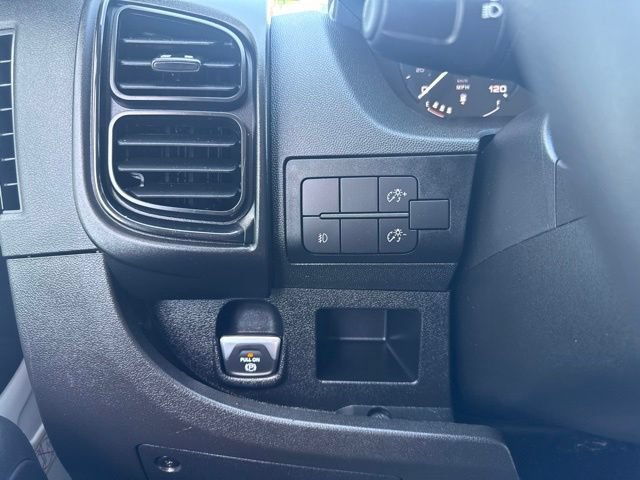 Used 2025 RAM ProMaster 2500 w/ Convenience Group FWD image 12