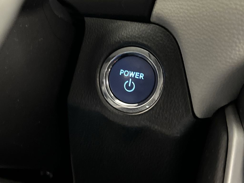 Used 2022 Toyota RAV4 XLE image 30