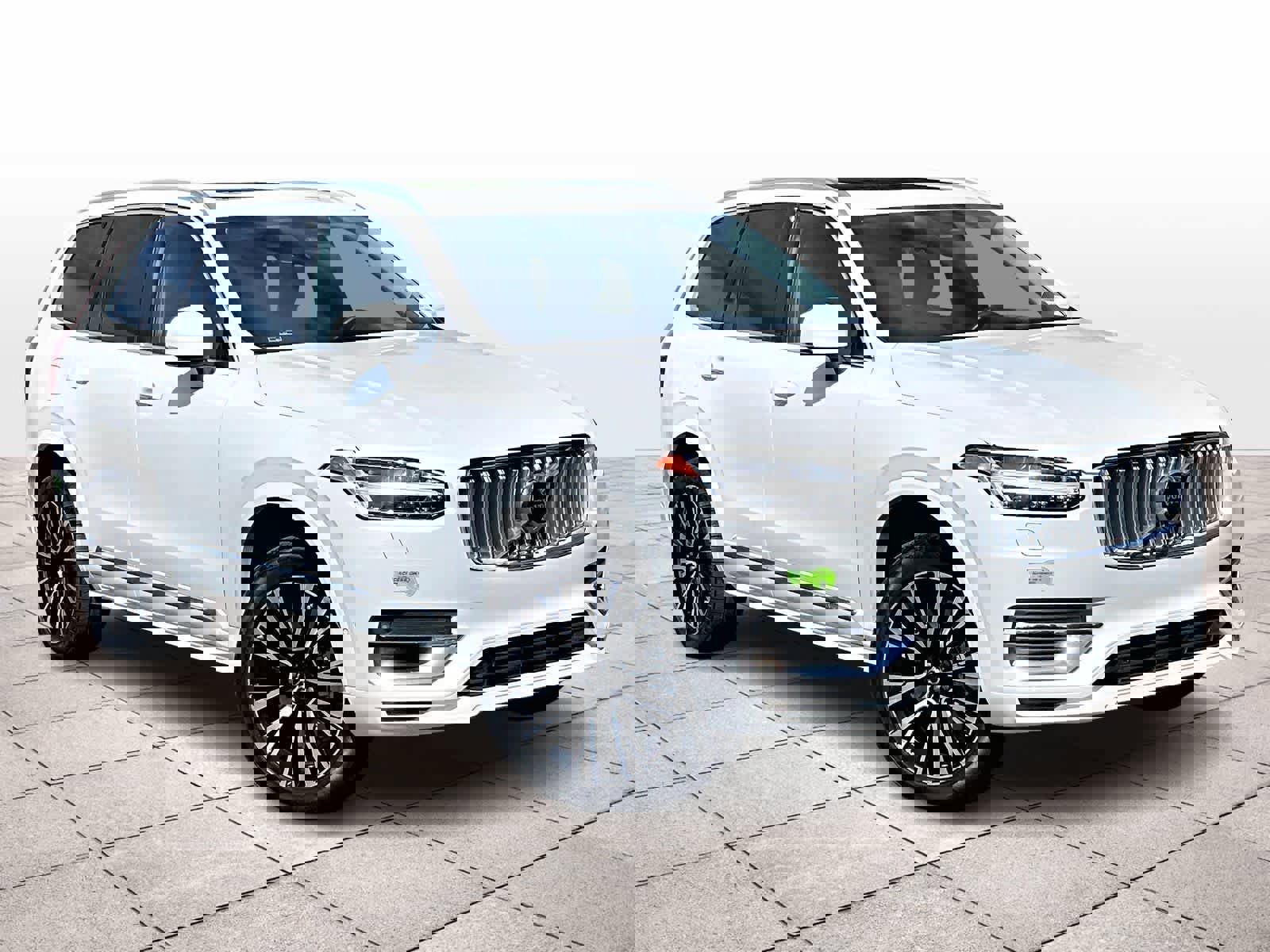 Used 2023 Volvo XC90 T8 Plus w/ Protection Package Premier image 2