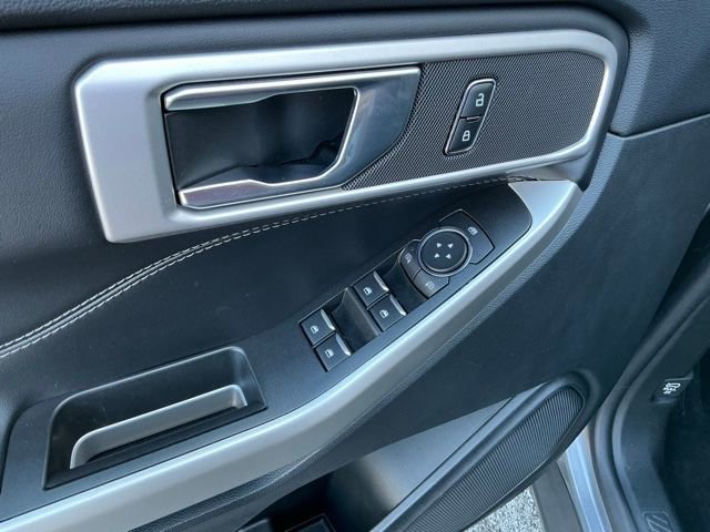 Used 2021 Ford Explorer XLT w/ Equipment Group 202A image 15
