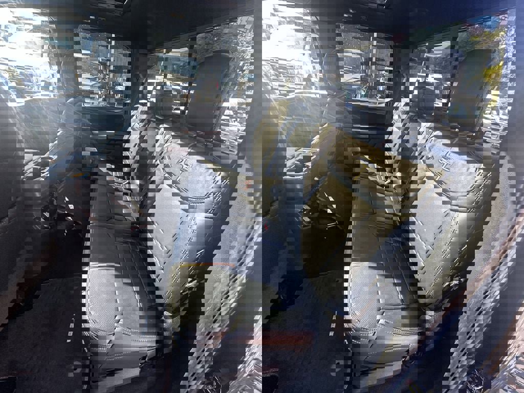 Used 2022 Ford F150 Platinum w/ Equipment Group 701A High image 10