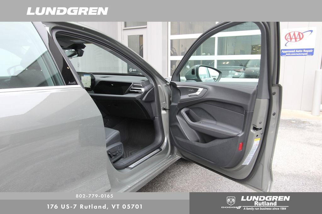 Used 2025 Audi A5 2.0T Premium w/ Convenience Package image 8