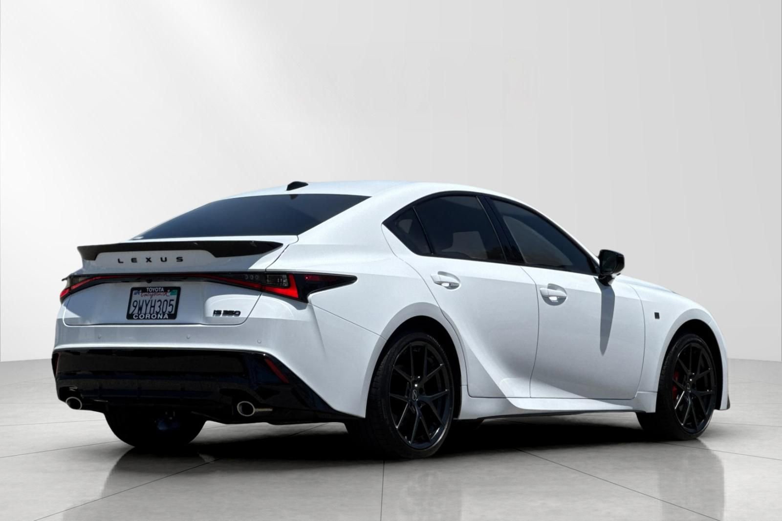 Used 2026 Lexus IS 350 F Sport w/ Accessory Package Z1 RWD image 4