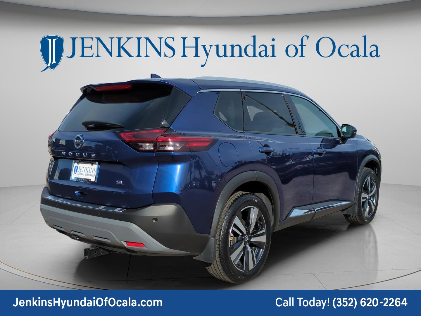 Used 2021 Nissan Rogue SL FWD image 3