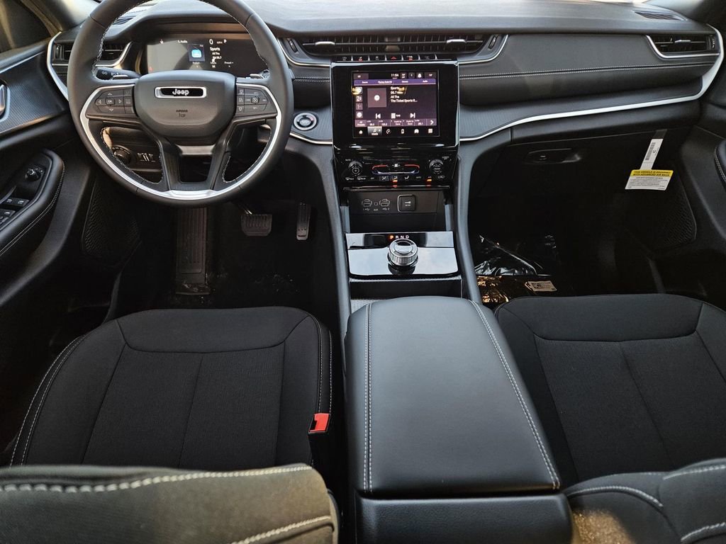 New 2026 Jeep Grand Cherokee L Laredo RWD image 15