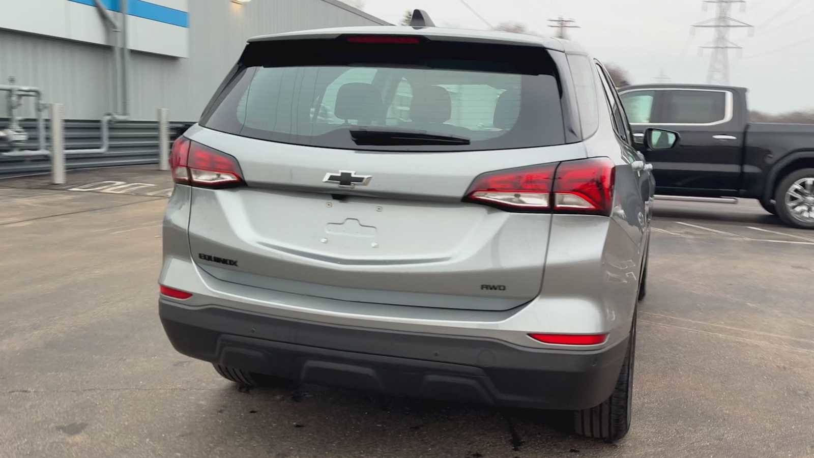 Certified 2024 Chevrolet Equinox LS w/ Sport Edition image 3