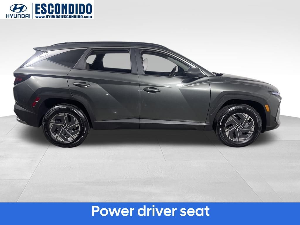 Certified 2025 Hyundai Tucson Blue image 6