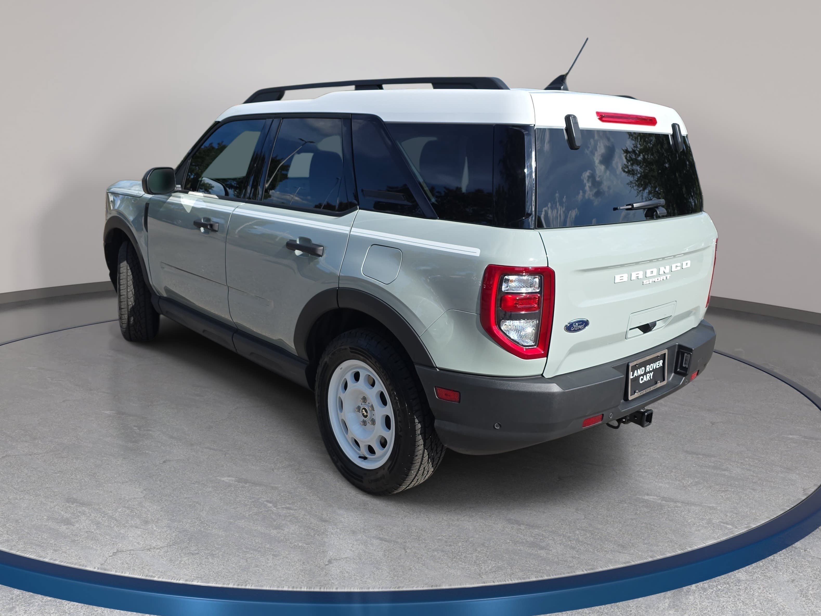 Used 2024 Ford Bronco Sport Heritage w/ Heritage Convenience Package AWD/4WD image 7
